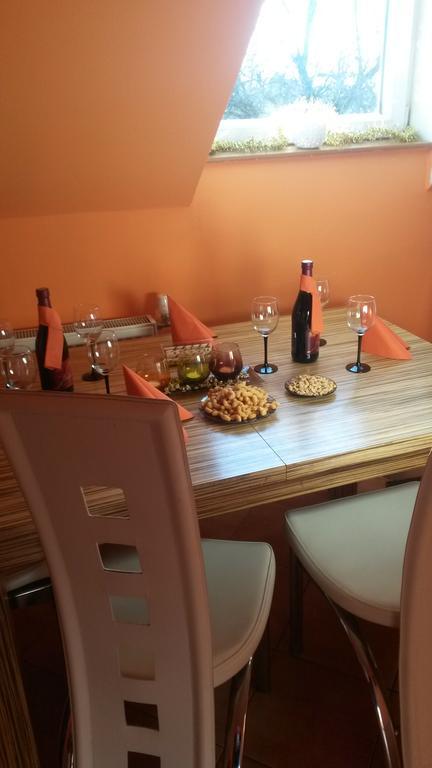 Apartman U Mareka Sucany Exterior photo